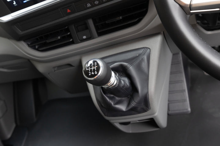 2026 Volkswagen Transporter Kombi