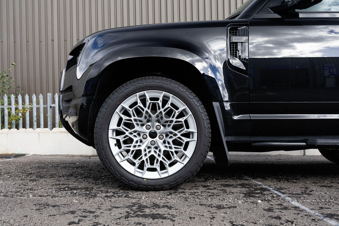 2023 Land Rover Defender 90