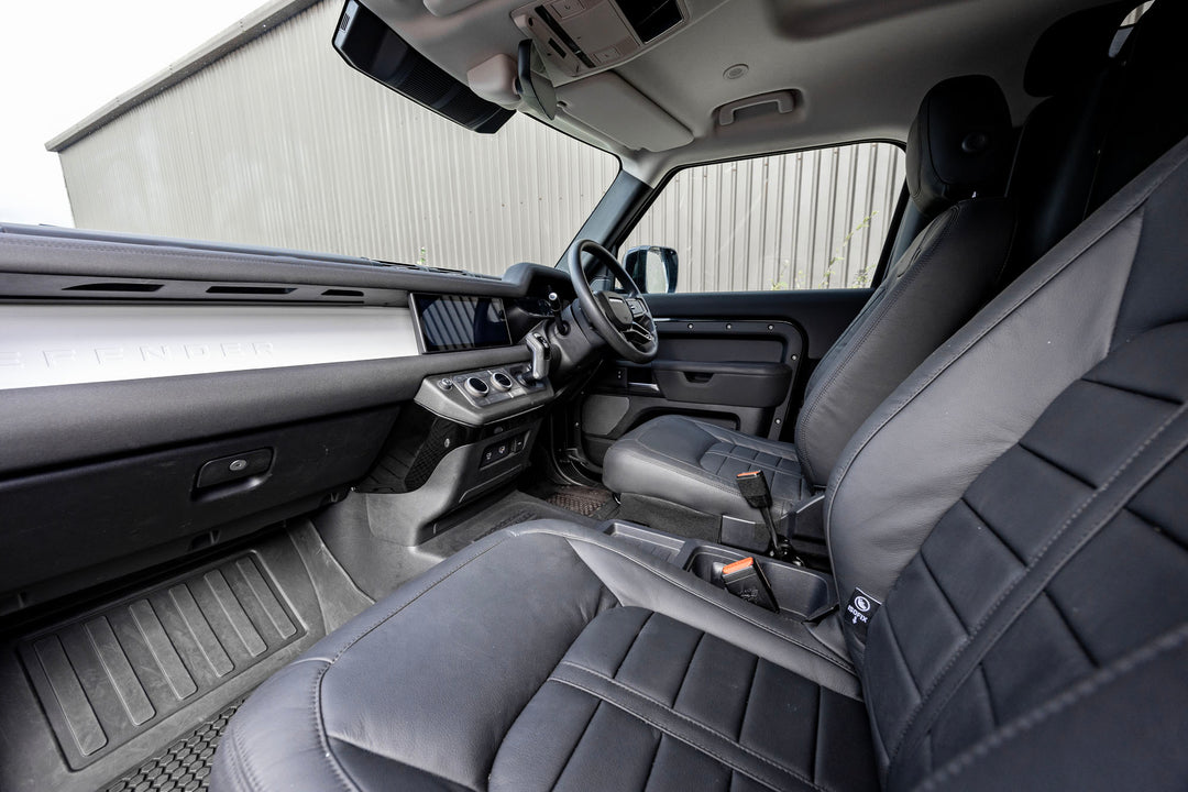 2023 Land Rover Defender 90