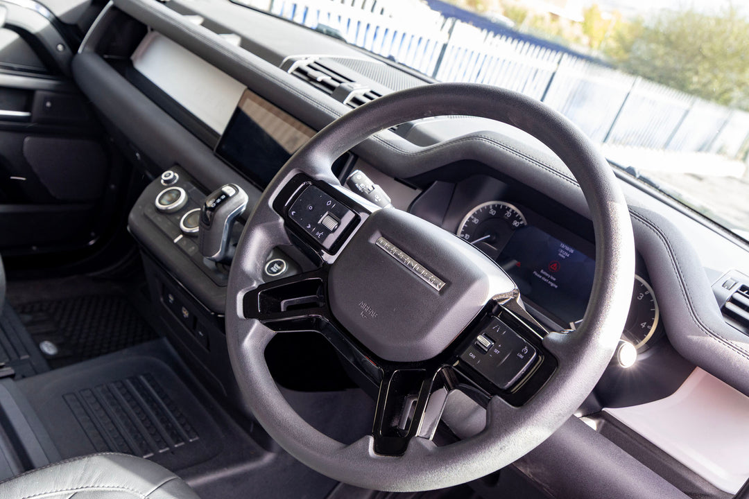 2023 Land Rover Defender 90