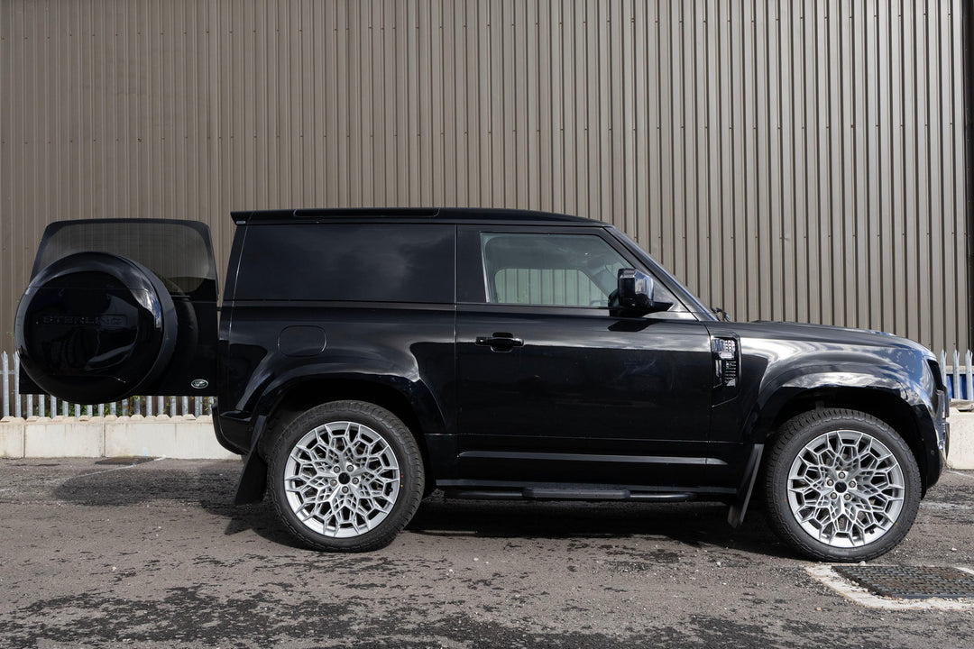 2023 Land Rover Defender 90