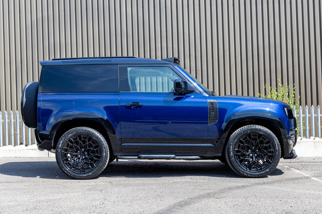 2024 Land Rover Defender 90 Hard Top - Boston Blue