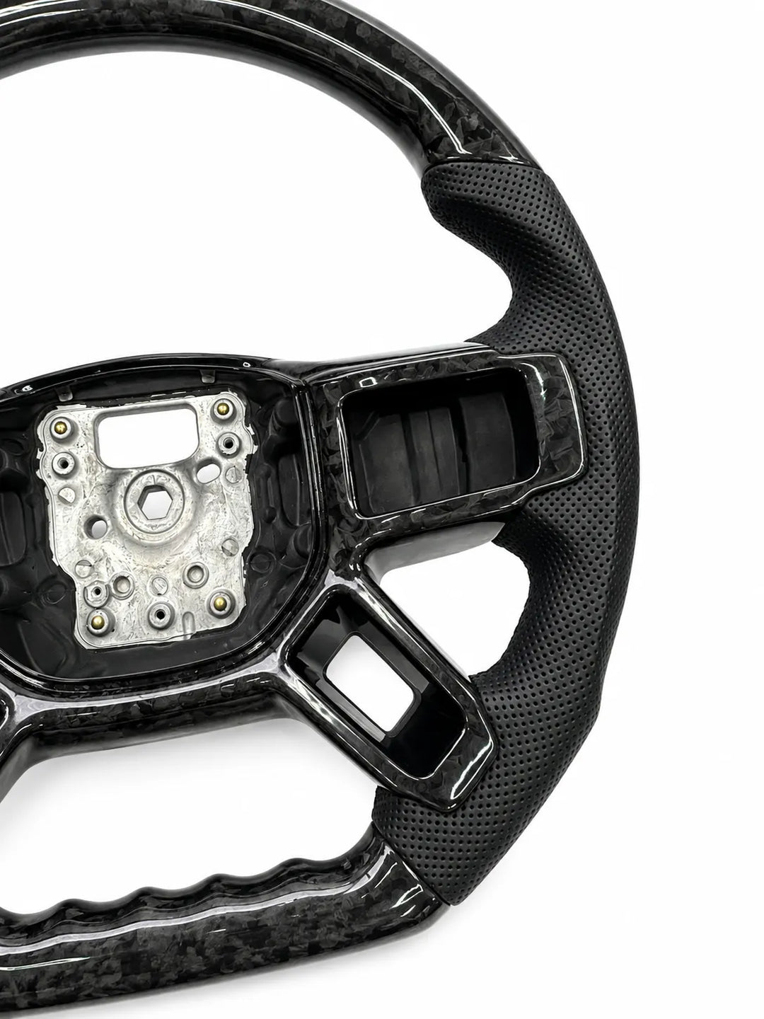 Steering Wheel Perforated Leather & Forged Carbon Fibre For Land Rover Defender L663 2020+